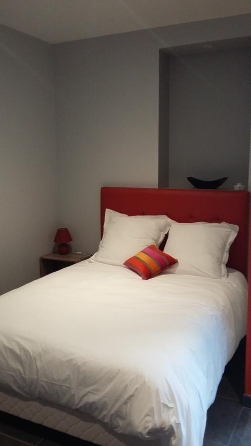 Aparthotel Le Logis d'Isabelle à Argentan Extérieur photo